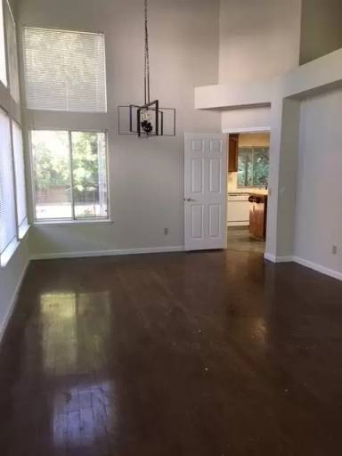 Main picture of 117 Thorndike Way