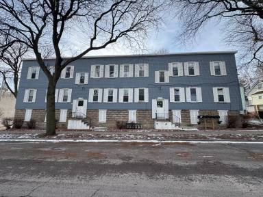 Main picture of 1229 E Wright St