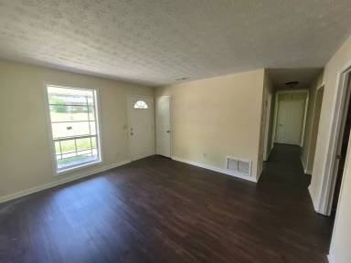 Main picture of 1818 Westpark Dr