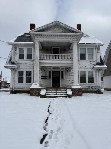 Main picture of 128 Sargent St