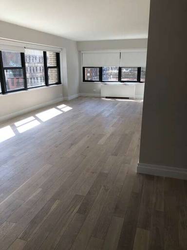 Main picture of Murray Hill Mews