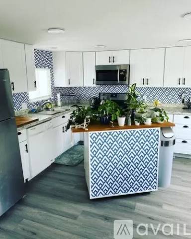 Main picture of Lamplighter Estates