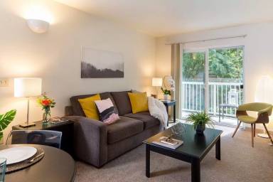 Main picture of Goose Hollow Tower and Goose Hollow Plaza