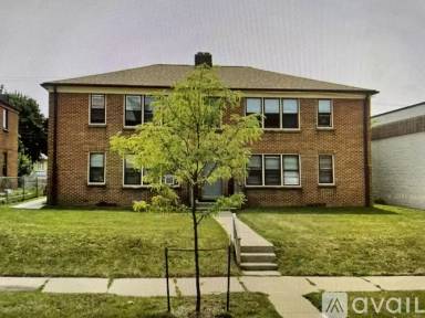 Main picture of 5615 W Wisconsin Ave