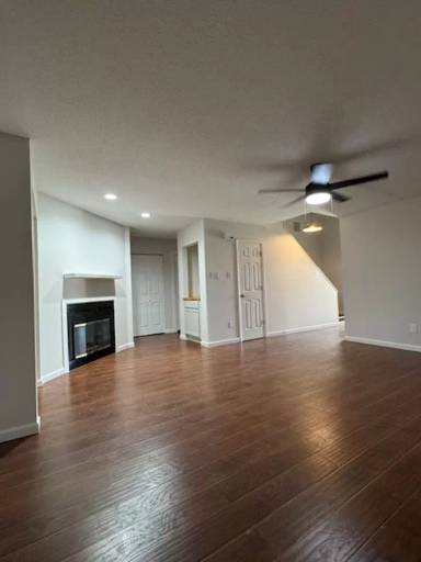 Main picture of 1908 Stephens St