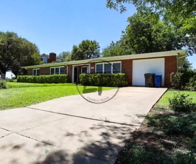 Main picture of 4317 Watt Ave