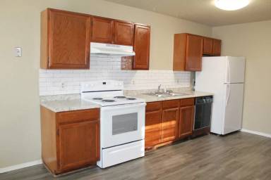 Main picture of 8511 Justin Pl