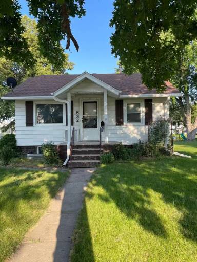 Main picture of 832 S 9th St