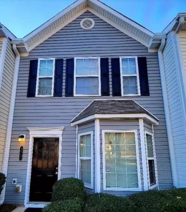 Main picture of 1843 Devon Dr SW