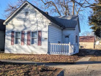 Main picture of 1542 3rd Ave