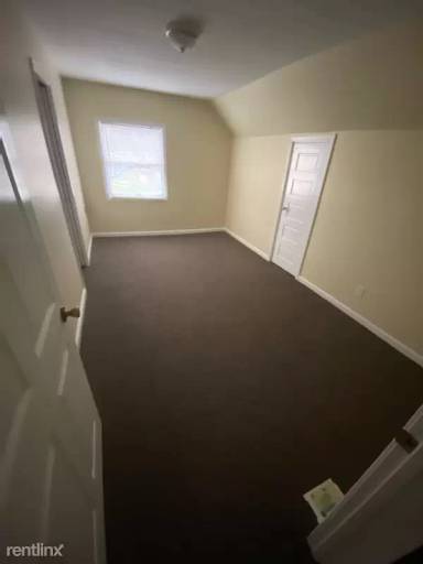 Main picture of 3416 Vetter Ave