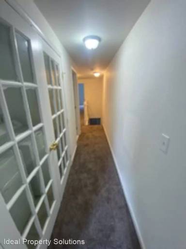 Main picture of 1011 N Pine St