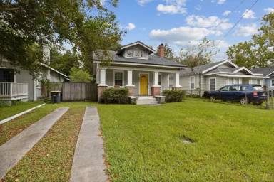 Main picture of 687 Bridal Ave