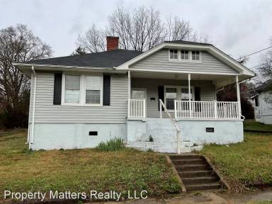 Main picture of 904 W 6th Ave