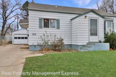 Main picture of 1113 W 9th St