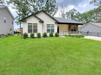 Main picture of 7609 Red Robin Trl