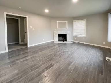 Main picture of 105 SW 292nd St