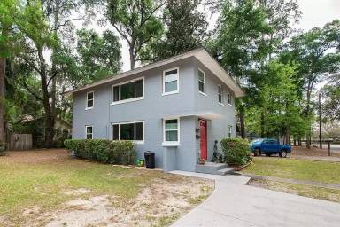 Main picture of 101 NW 21st St