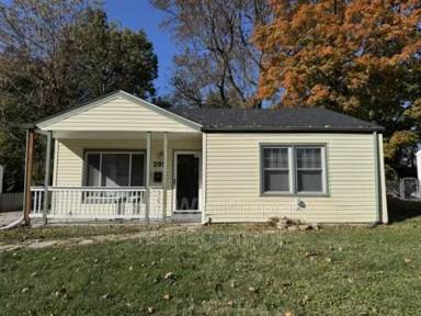 Main picture of 295 Brackleigh Ln