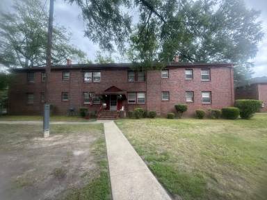 Main picture of 110 Tyler Cres E