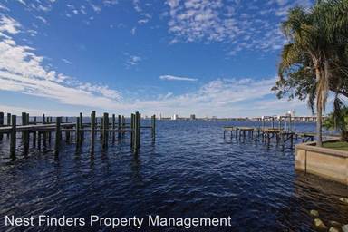 Main picture of 1616 River Rd