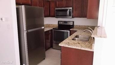 Main picture of 1321 Rotterdam Cir