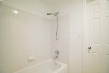 Main picture of 3203 Geiger Ave