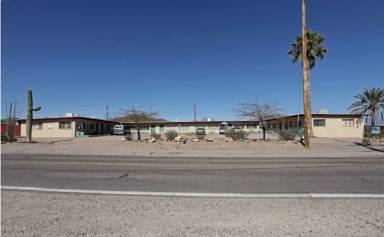 Main picture of 2040 W Nebraska St