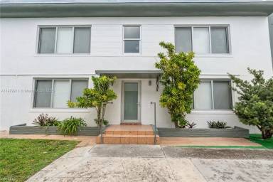 Main picture of 740 82nd St