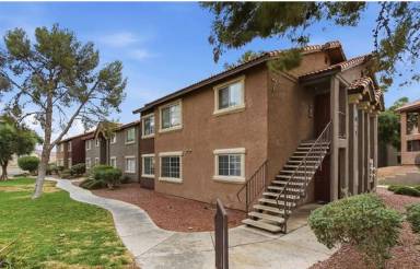 Main picture of Dolce by the Lakes