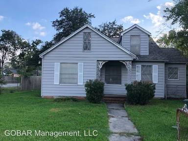 Main picture of 1401 Church St