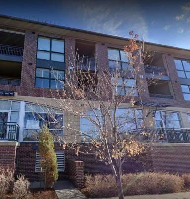 Main picture of 1950 W Littleton Blvd