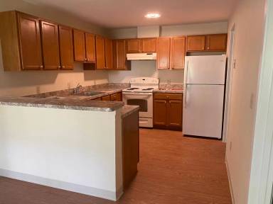 Main picture of 1 Meadow Dr