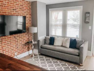 Main picture of 2225 Chester St SE
