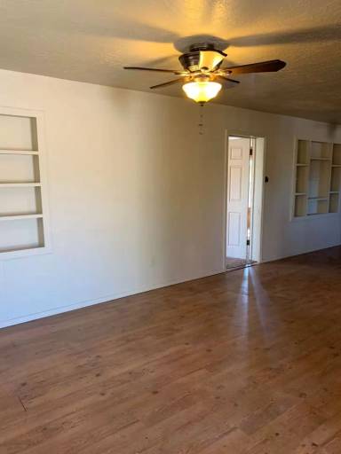 Main picture of 2912 SW J Ave