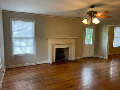 Main picture of 108 Calhoun Rd