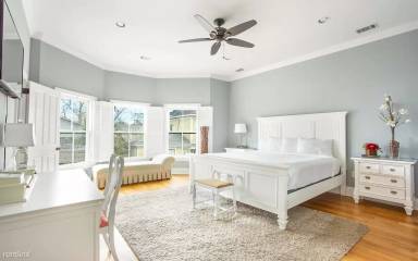 Main picture of 1111 Lincoln St