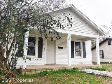 Main picture of 307 Bell Ave