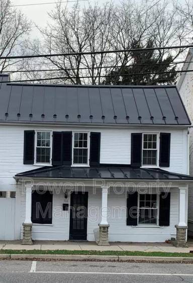 Main picture of 116 N Main St