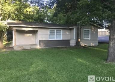 Main picture of 909 Whistler Ln