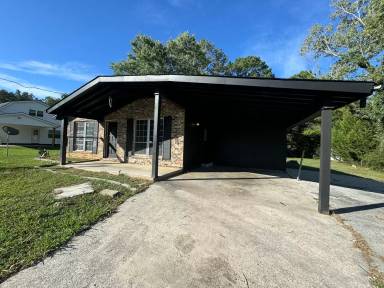 Main picture of 207 Mathis Dr NW