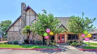 Main picture of Palm Harbor Apartments