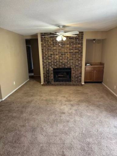 Main picture of 1330 Eastgate Dr