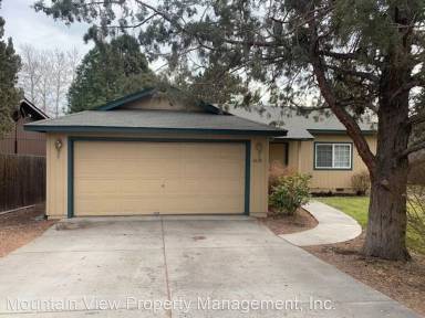 Main picture of 1670 NE Heavenly Dr
