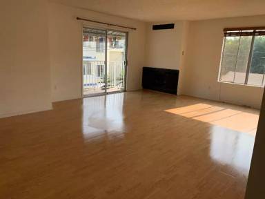 Main picture of 117 Catamaran St