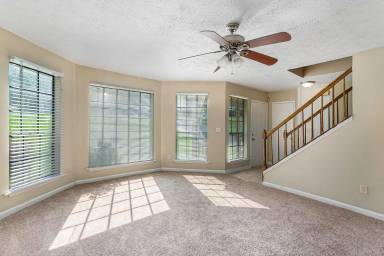 Main picture of 4916 W Framingham Ct