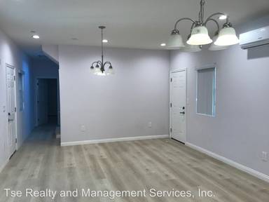 Main picture of 848 W Carmelita Ave