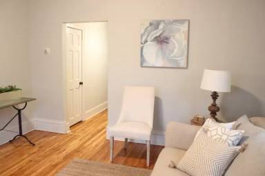 Main picture of 3139 3rd Ave S