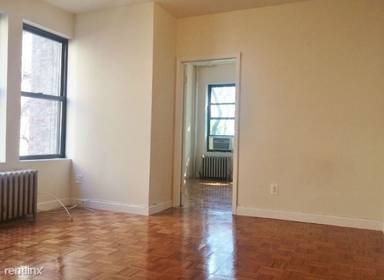 Main picture of 328 E 19th St