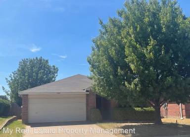Main picture of 5221 Prestwick Dr